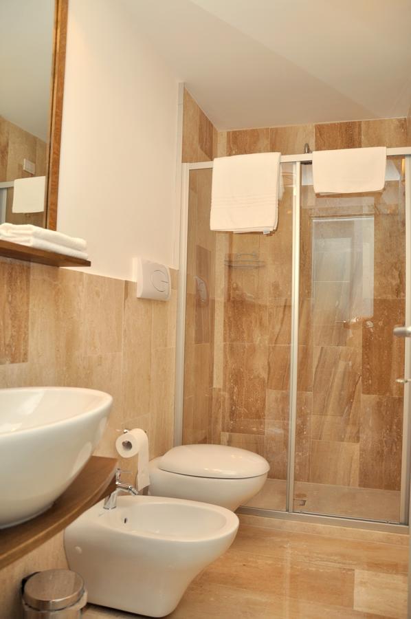 Gil'S Hotel Olbia Dış mekan fotoğraf